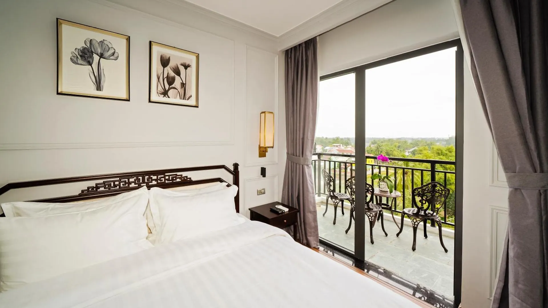 Eco Lux Riverside Hotel & Spa Hoi An