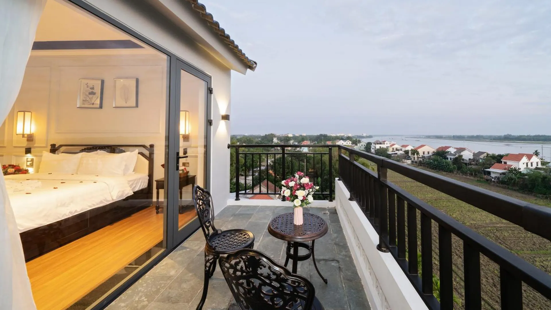 Eco Lux Riverside Hotel & Spa Hoi An