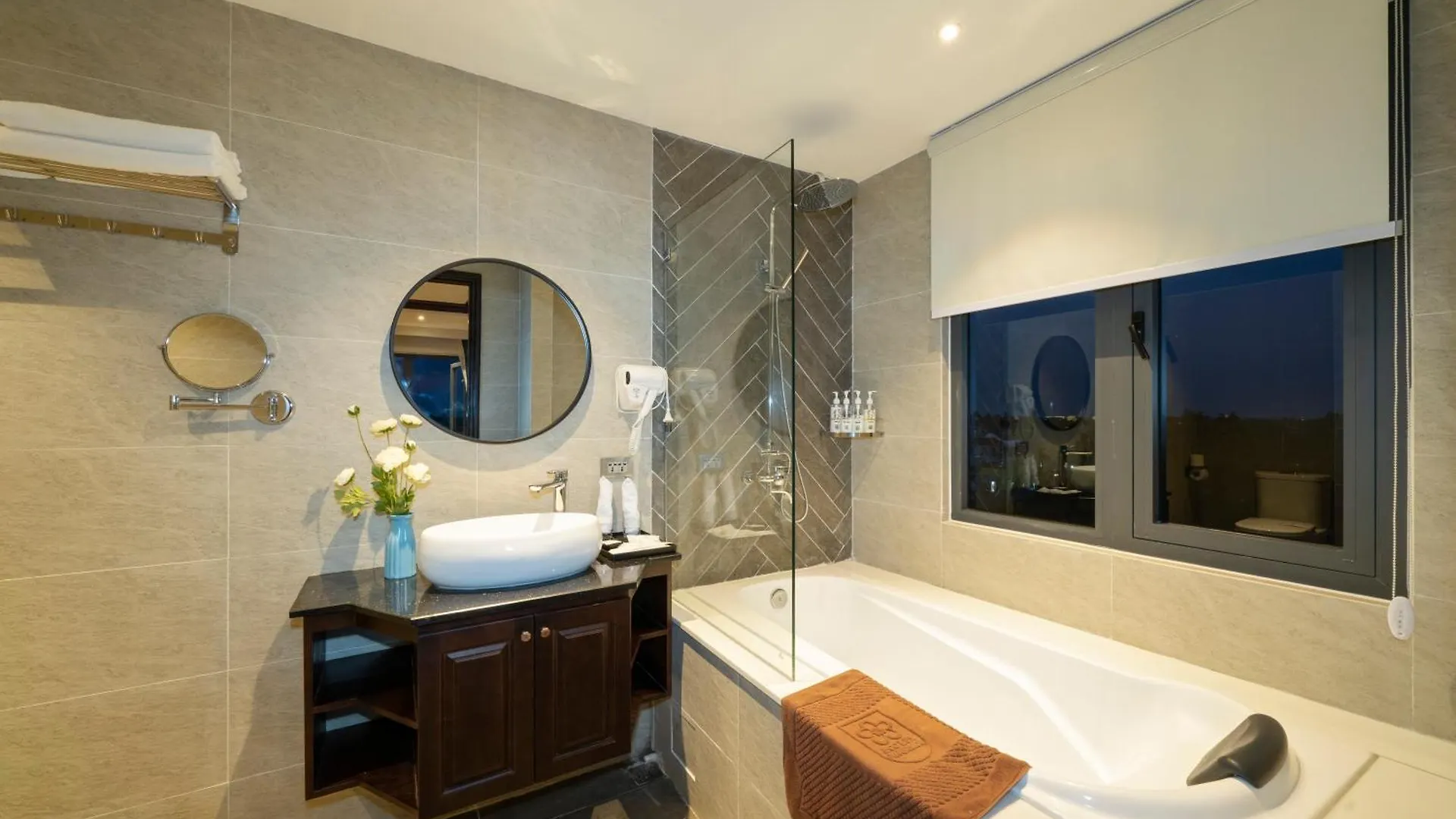 Eco Lux Riverside Hotel & Spa Hoi An