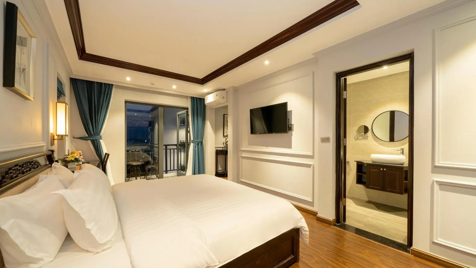 Eco Lux Riverside Hotel&Spa Hội An Vietnam
